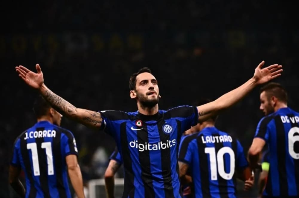 14. Hakan Çalhanoğlu (Inter Milan)