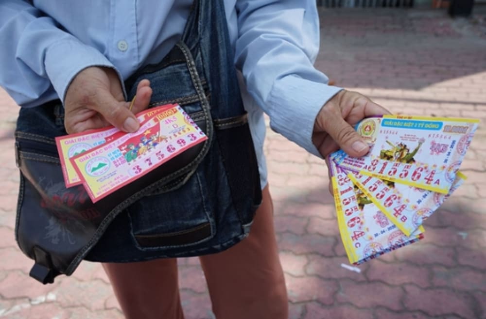 Trúng giải đặc biệt bao gồm mấy số